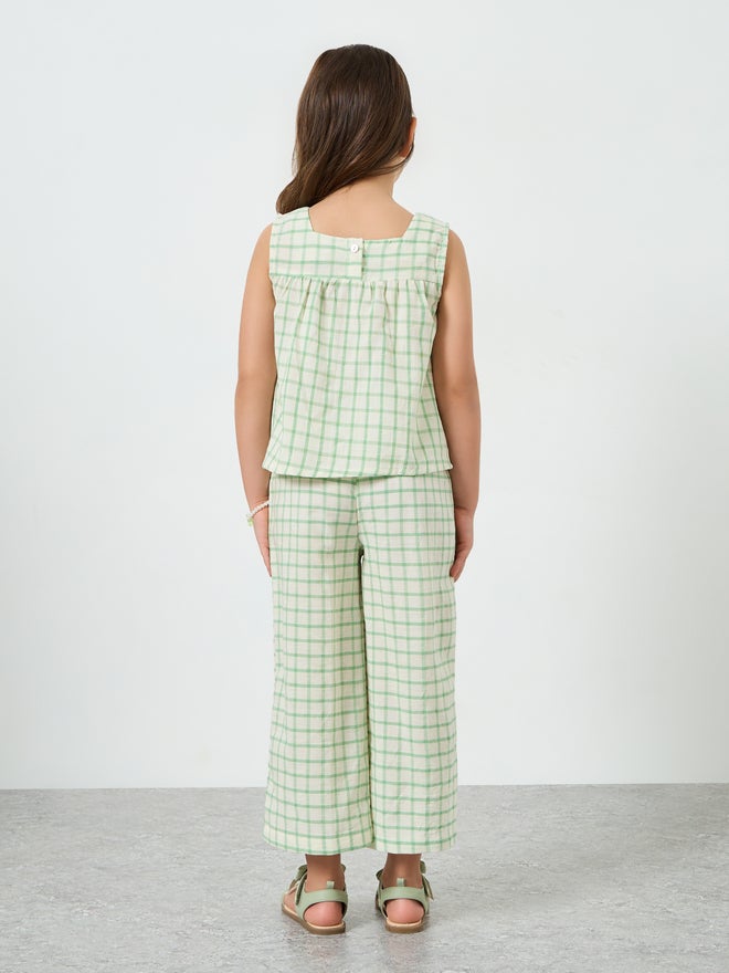 Styli Girls Green Checkered Top and Pants Set - Image 5
