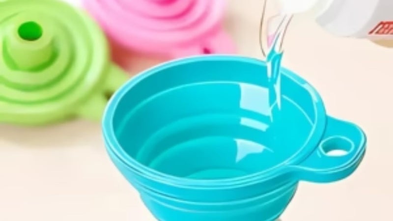 3 PcsSilicone Funnel for Kitchen Oil Sauce Water Juice Pouring NonSlip HeatResistant Easy to Clean  - Image 5