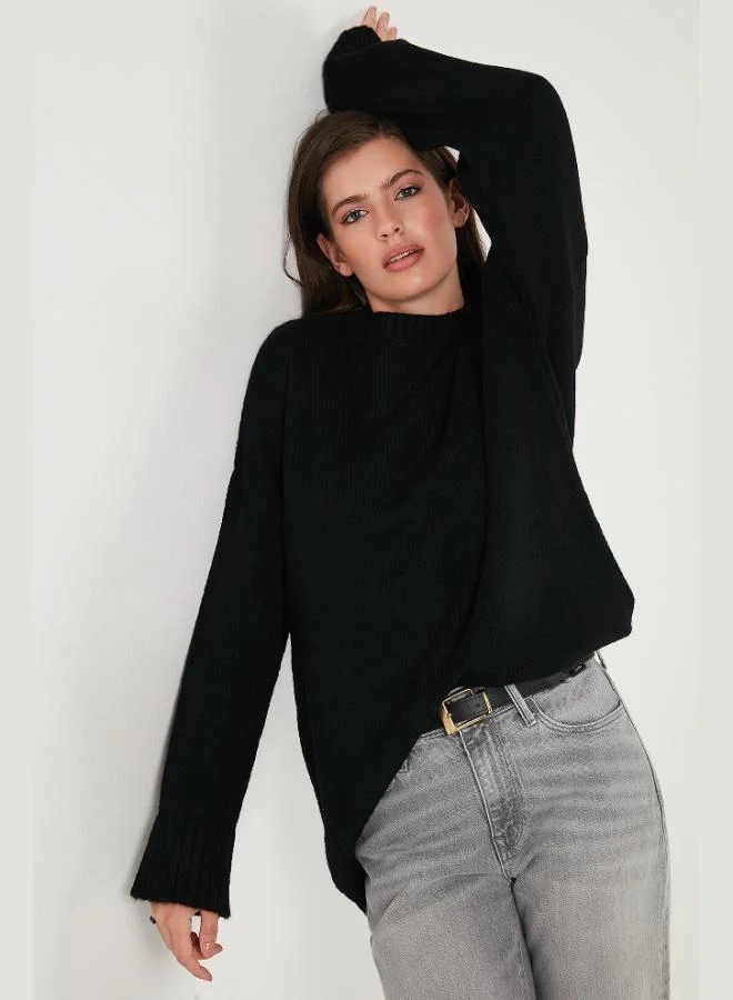 ليلا كنزة نسائية قطعتين ليلا بقصة عادية ورقبة دائرية