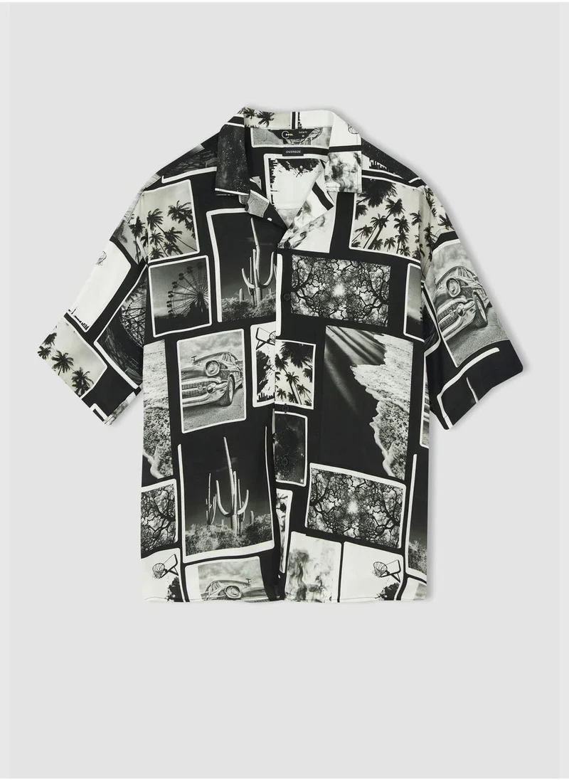 ديفاكتو Man Oversize Fit Woven Short Sleeve Shirt