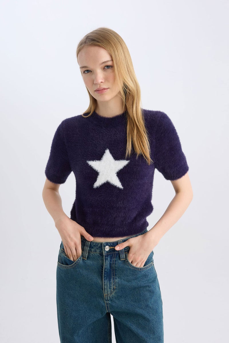 DeFacto Woman Fitted Crew Neck Star Printed Plush Pullover - Image 2
