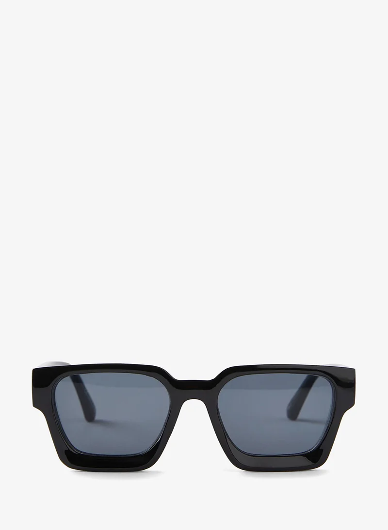 كوتون اون The Legacy Sunglasses