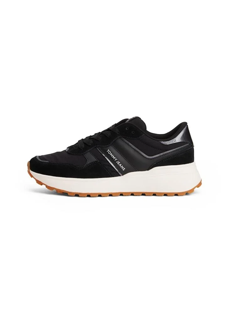 TOMMY JEANS New Cola Low Top Sneakers