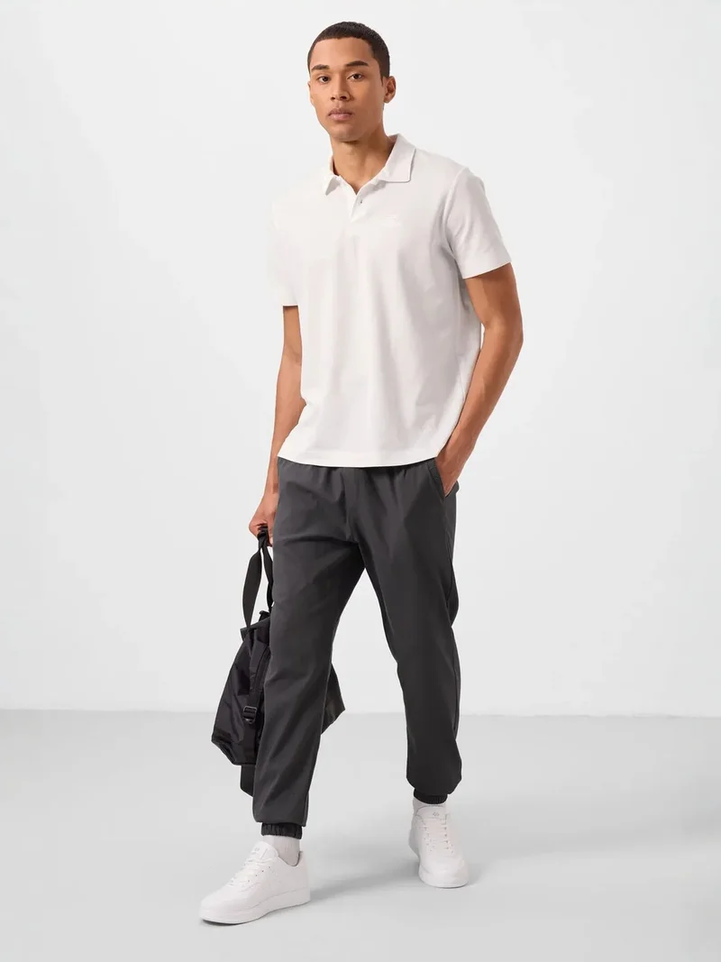 تومي لايف TOMMY Straight-Leg Pull-On Chinos