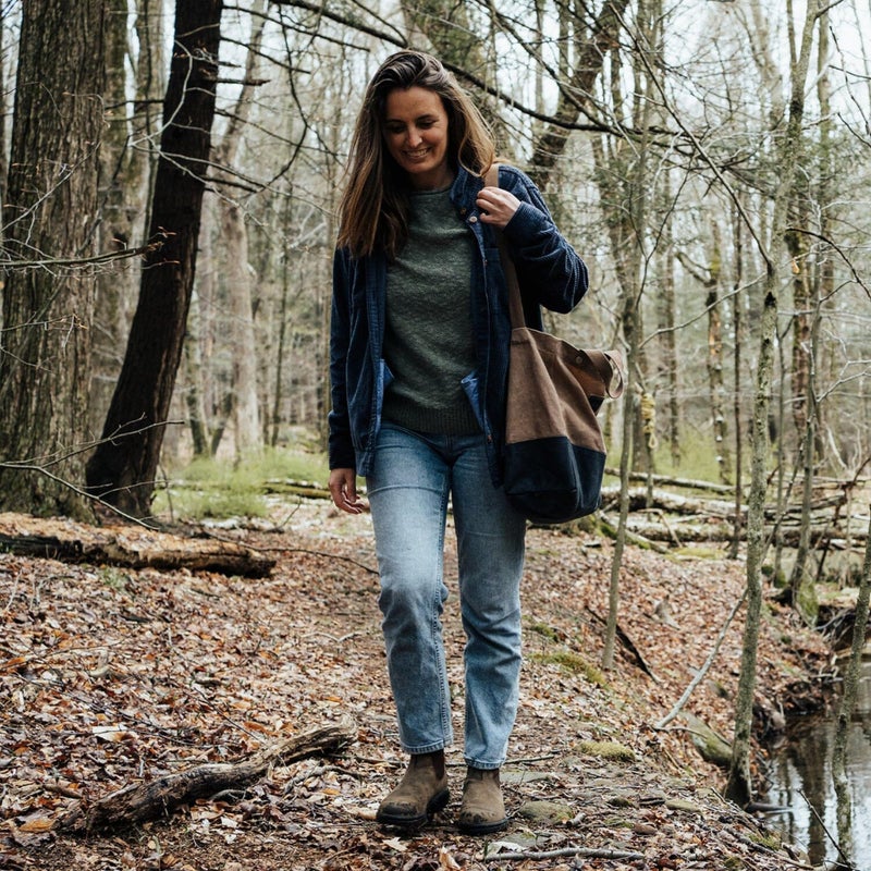 Barebones Neelum 26L Tote Bag: Versatile Travel Bag with Adjustable Shoulder Strap, Durable Heavy-Duty Canvas, Water-Resistant Design, Key Ring Loop, Ideal Tote for Everyday Use and Adventures - Image 3