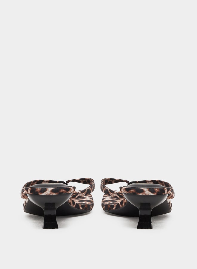 Styli Animal Print Thong Toe Kitten Heel Sandals  - Image 4