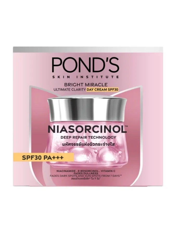 Pond's Bright Miracle Ultimate Clarity Day Cream, Niasorcinol, SPF30, PA++ (45g) - Image 1