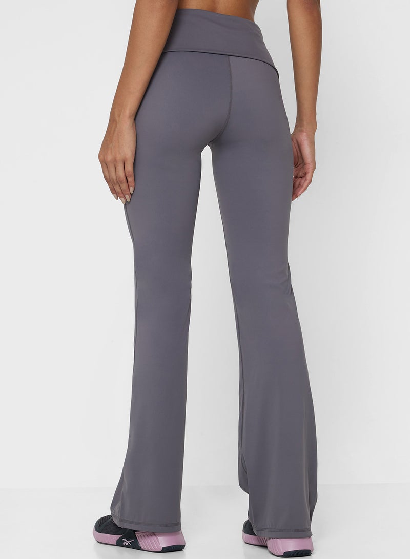 FRWD Seamless Flared Sculpting Leggings - Image 3