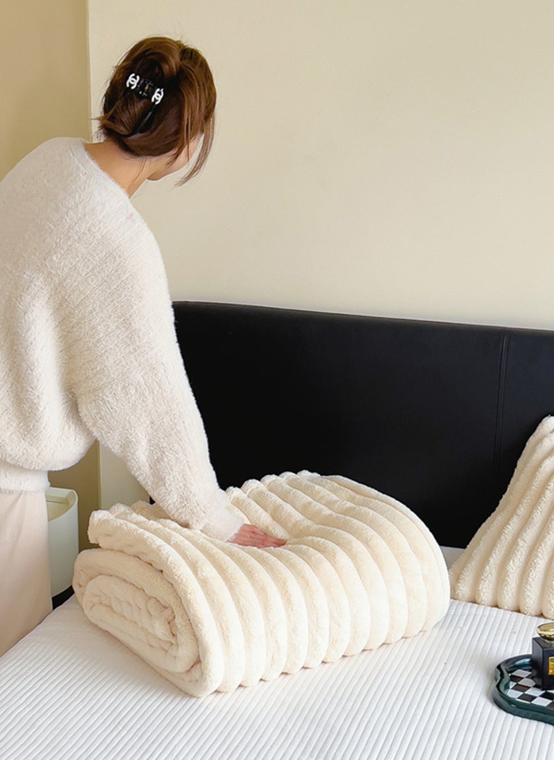 Sharpdo - Light Luxury Short-Pile Rabbit Fur Thickened Blanket, Suitable for Office Nap Blanket, Sofa Blanket 200*230CM(Pillowcase Not Included) - Image 1