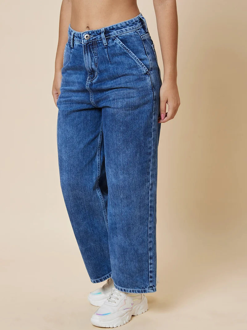 globus Women Blue Boyfriend Fit Light Fade Jeans