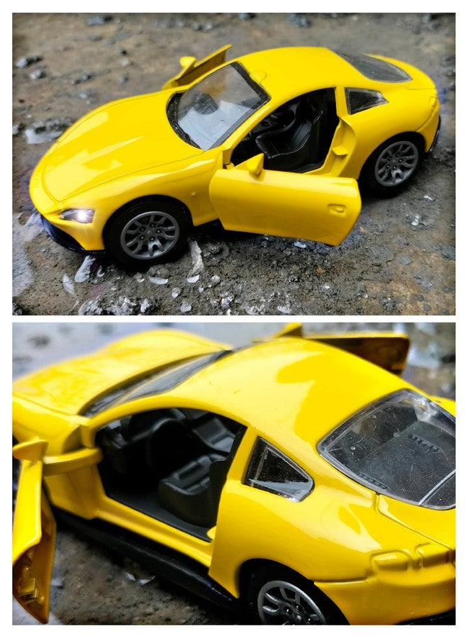 روحاني سيارة لعبة RUHANI المعدنية من طراز Innova تعمل بالسحب للخلف مع صوت وإضاءة وأبواب قابلة للفتح للأطفال بمقياس 1:36 (أصفر) - Image 4