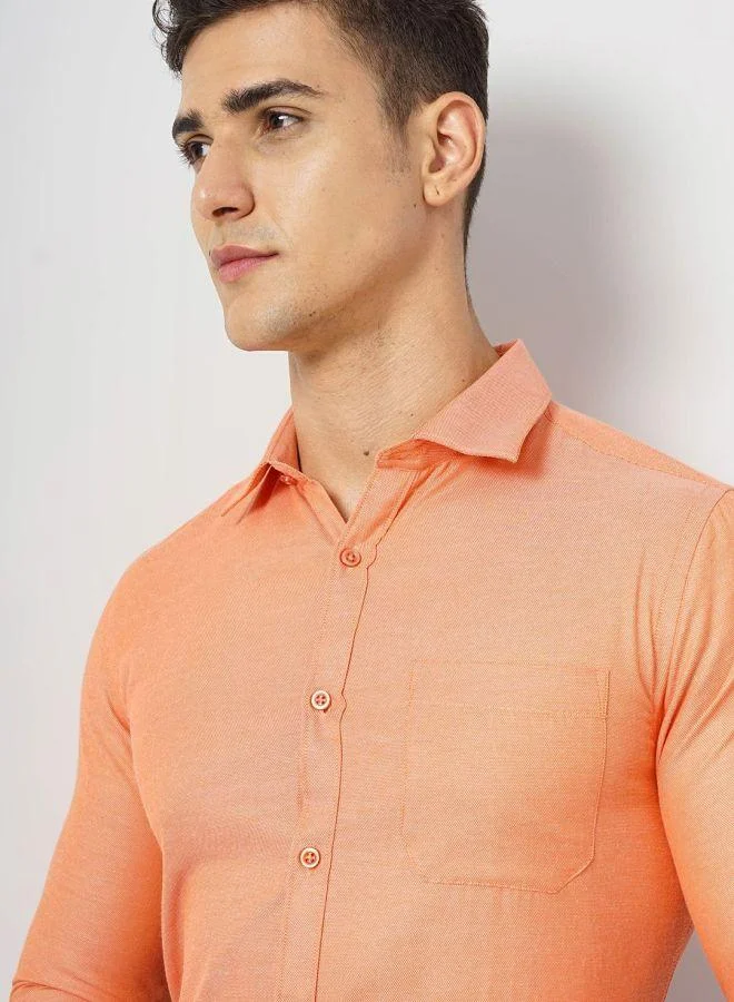شركة المرآب الهندية Men Slim Fit Solid Full Sleeves Cutaway Collar Formal Shirt