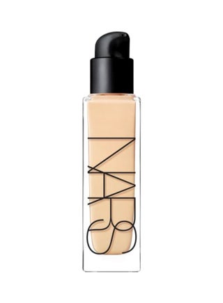 Natural Radiant Longwear Liquid Foundation Fiji - view 2