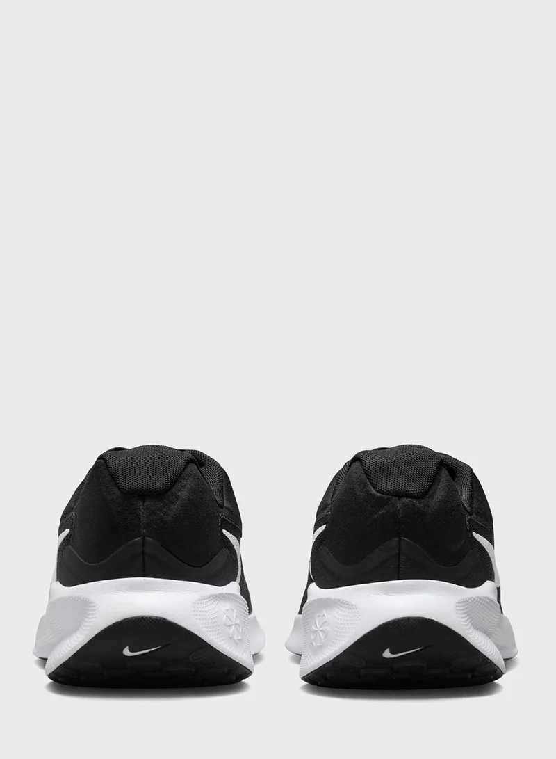 Nike Revolution 7