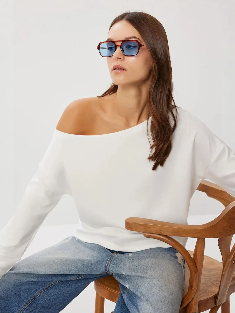 Lovely Istanbul ISTANBUL Asymmetrical Collar Loose Fit Blouse