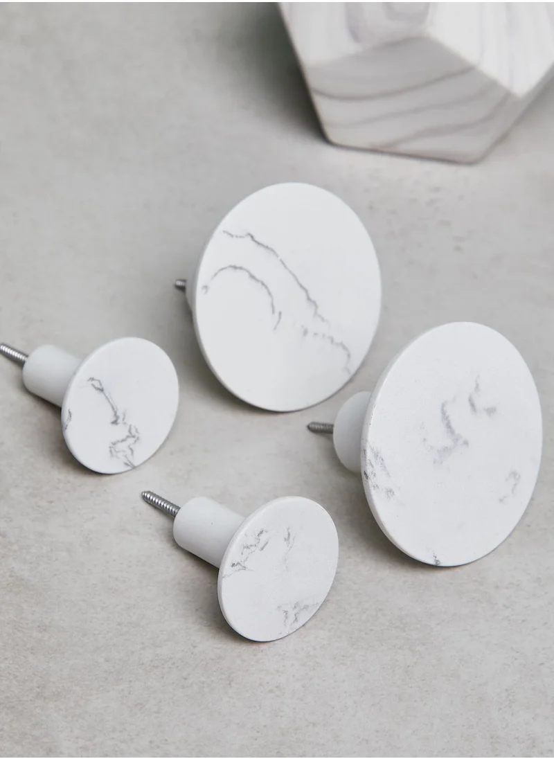 present time White Marble Look Hook Set