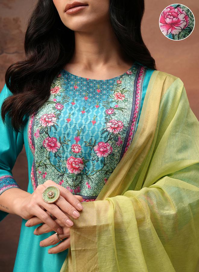 فيشود طقم كورتا نسائي أزرق مطبوع بالزهور - Image 5