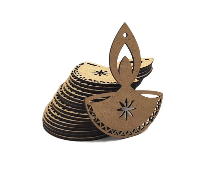 STEPSTODO UNFINISHED DIWALI LAMP DIYA WOODEN CUTOUT TYPE A VINTAGE LOOK ARTISTIC HANDICRAFT WALL HANGING FLOOR RANGOLI REUSABLE FESTIVE HOME DECOR FOR DIWALI NAVRATRI POOJA 50