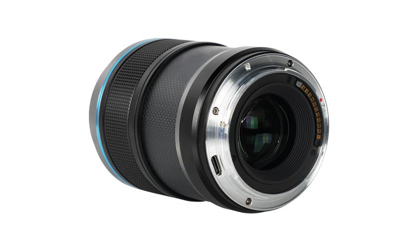 Sirui Sniper 56mm f/1.2 Autofocus Lens (E Mount, Black) - Image 2
