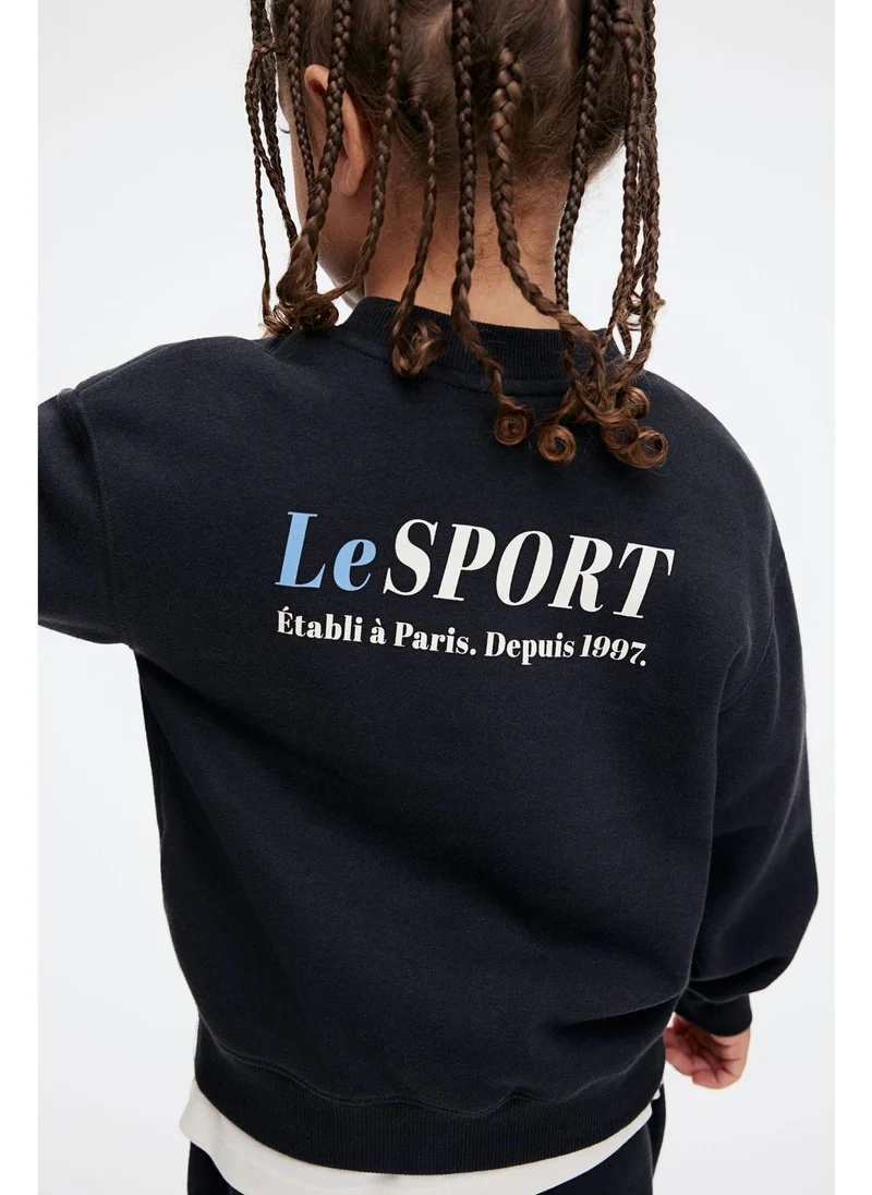 اتش اند ام 2-piece sweatshirt and joggers set