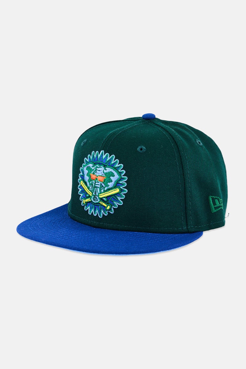 New Era x MLB Men Oakland Athletics Fitted Cap, Green - Image 1