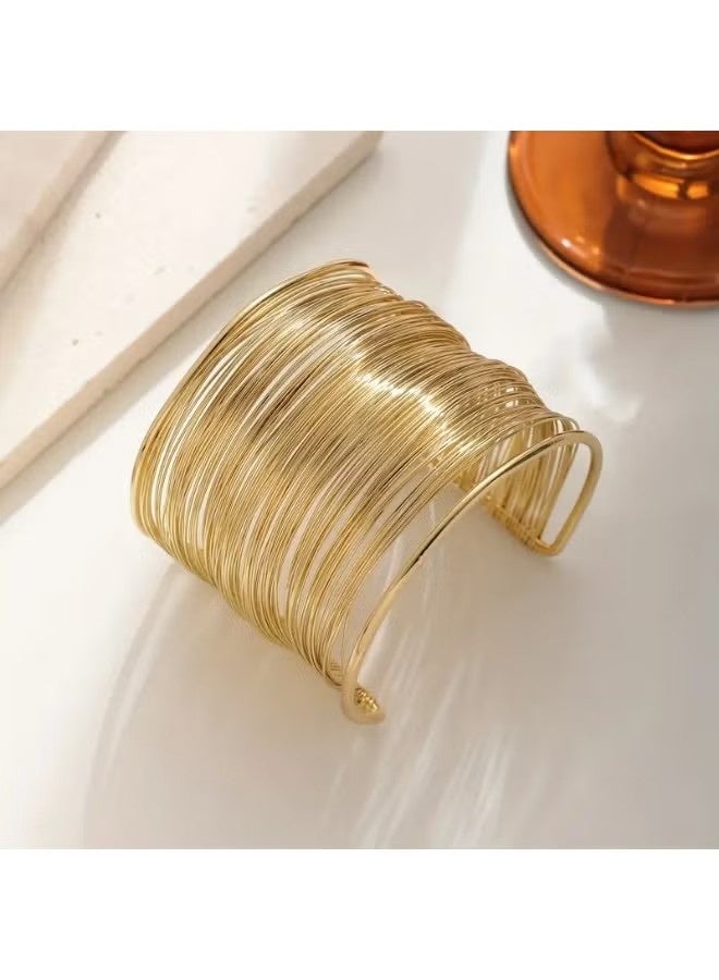 [Multi-layered Golden Luxurious Bracelet] A Multi-layered Golden Bracelet With A Luxurious European And American Style, Featuring Intertwined Golden Elements. - Image 5