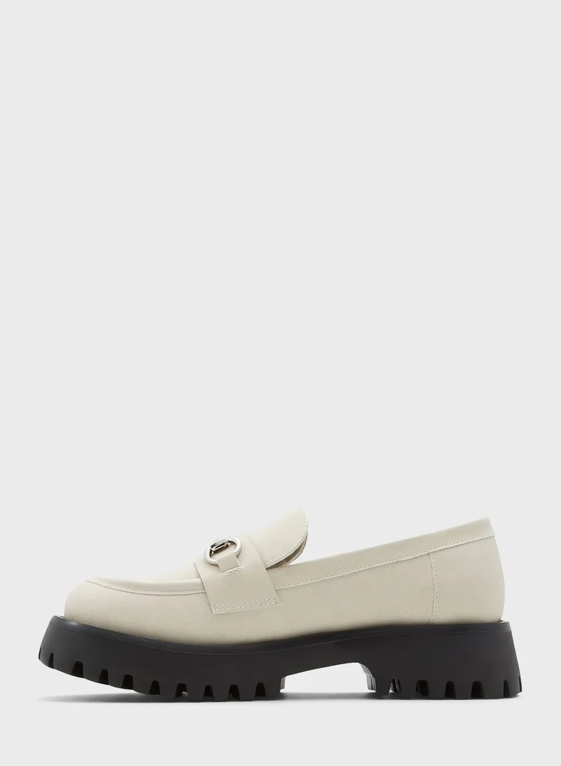 CALL IT SPRING Clueless Moccasins