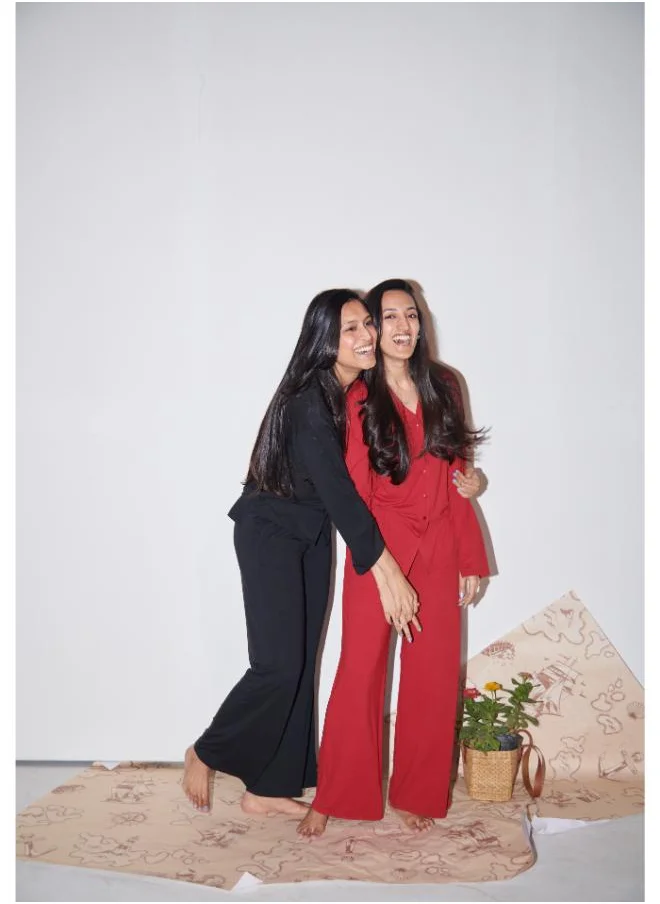 نسيسير Black Piping Pajama Set