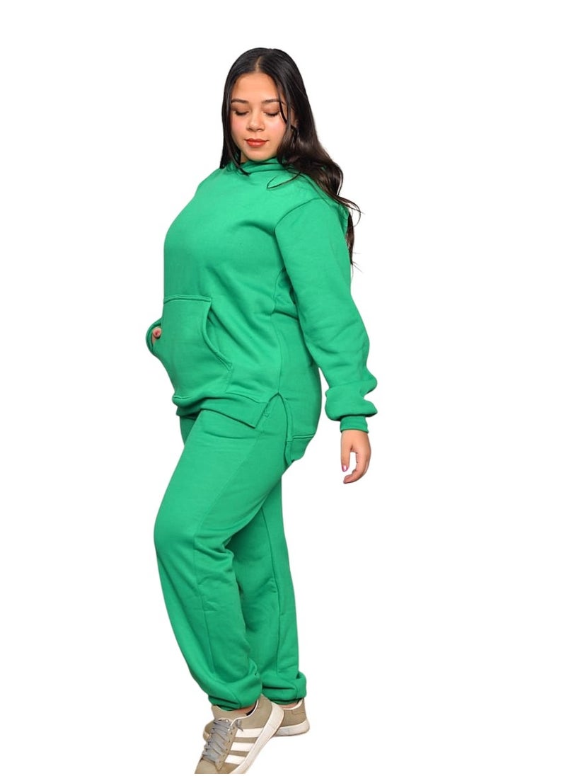 Generic - 💚 A suit consisting of a hoodie and comfortable and elegant cotton pants 💚  Modern design that suits all times. High quality cotton for all-day comfort. Now available in distinctive colors! size M - Image 1