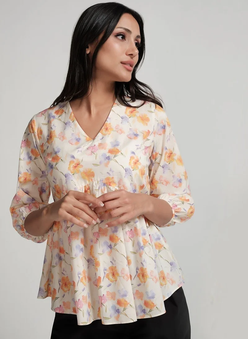 Zigzag Vneck Elasticated Sleeve Top