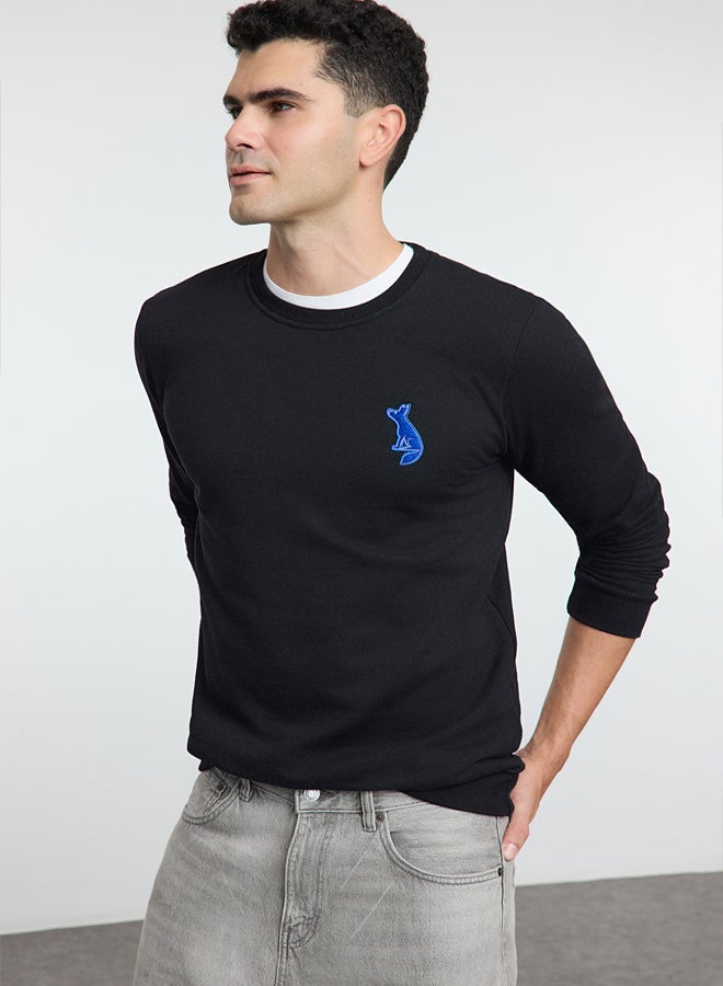 trendyol Black Regular/Normal Cut Crew Neck Fox Patch Detail Sweatshirt - Image 2