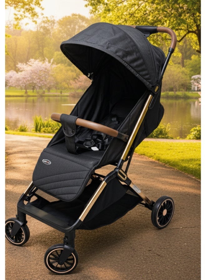 اس ام ار كيدز عربة أطفال خفيفة الوزن قابلة للطي – تصميم فاخر بإطار ذهبي، مظلة واسعة، حزام أمان 5 نقاط، مناسبة من عمر الولادة حتى 3 سنوات – سهلة الطي والتنقل - 70 × 108 × 54 اسود - Image 1