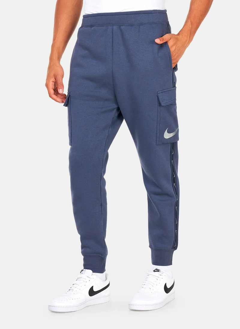 Nike Men's Sportswear Repeat Sportswear Cargo Pants