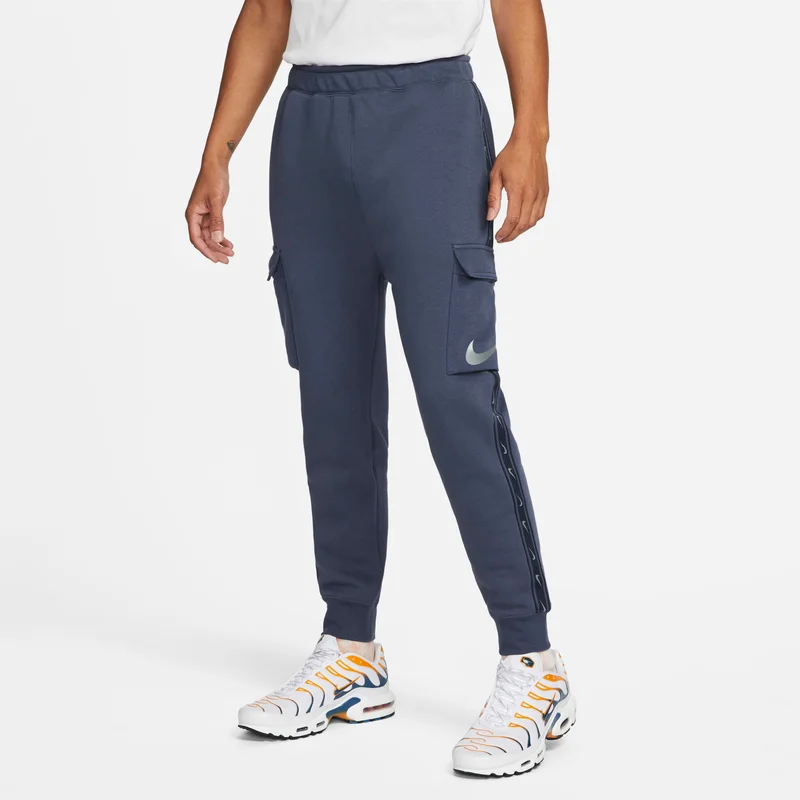 Nike Men's Sportswear Repeat Sportswear Cargo Pants