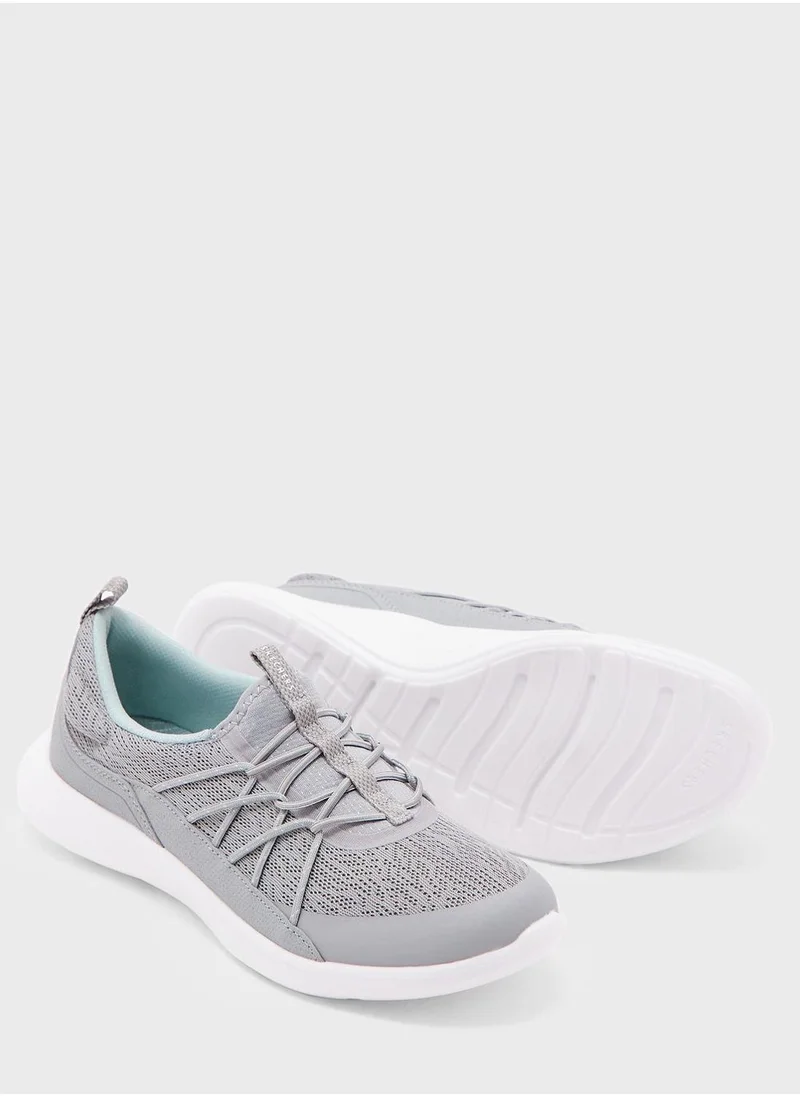 سكيتشرز Vapor Foam Lite