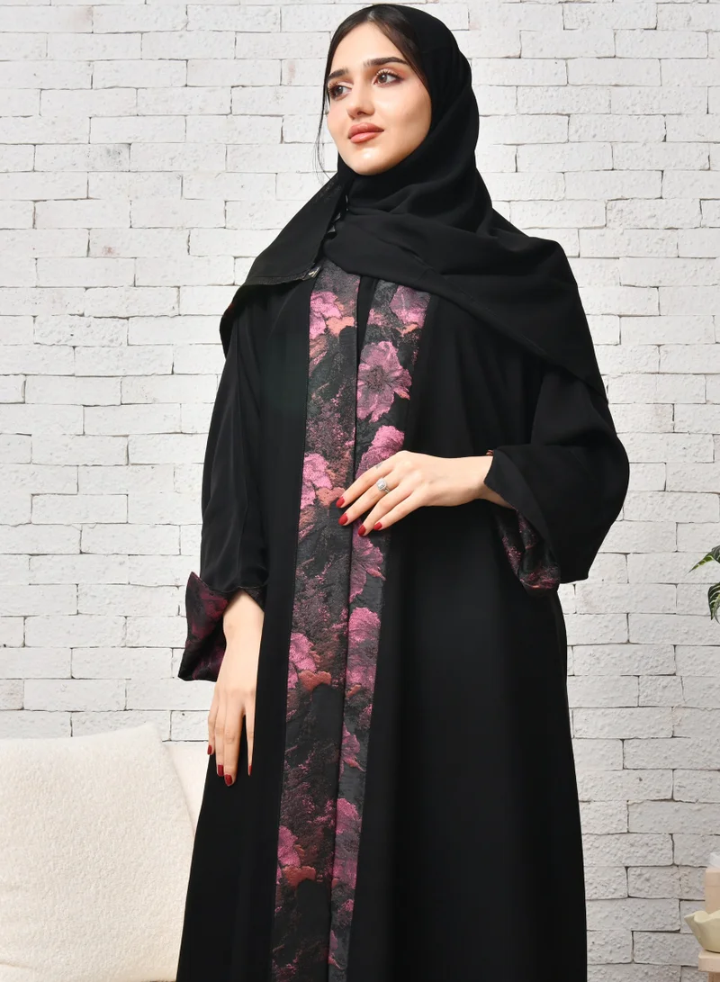 HAWRAA ABAYA A black quarter-cloth wrap abaya with summer jacquard fabric overlapping in bright colors