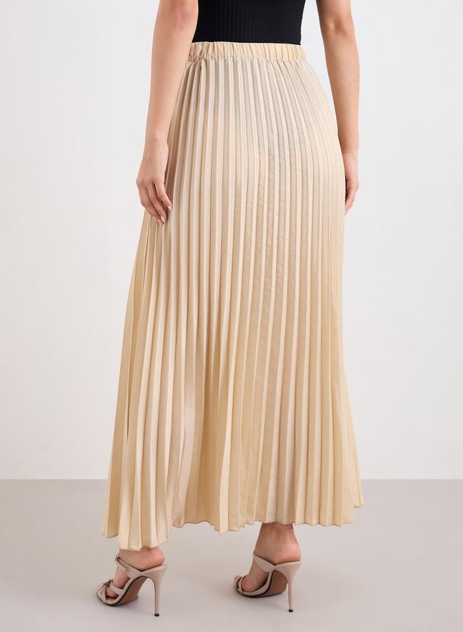 ستايلي تنورة طويلة ساتان بحافة واسعة وكسرات - Image 4