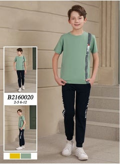 Generic Boys' black and green two-piece set  - Image 1