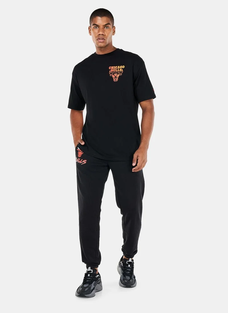 NEW ERA Men's NBA Chicago Bulls Neon Fade T-Shirt