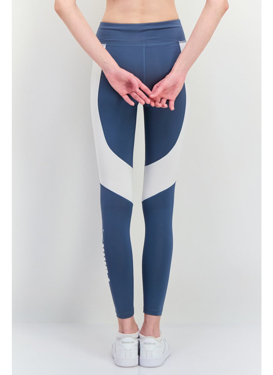 PUMA Women Sportswear Fit Outdoor Tights, White/Grey  - Image 3
