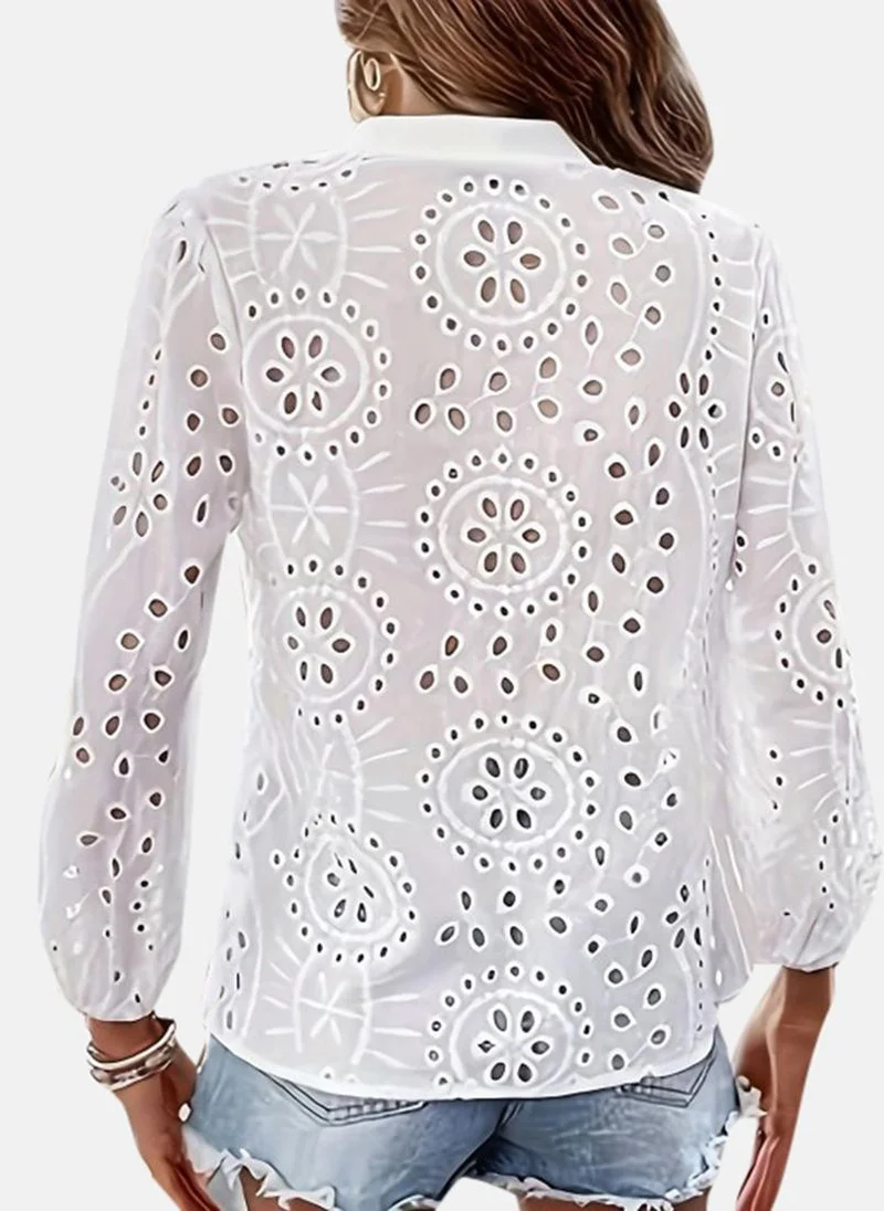 يونيكي White Regular Sleeves Solid Shirts