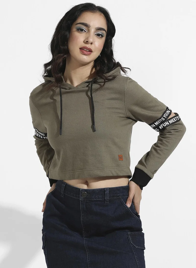 Campus Sutra Women's Olive Green Pullover Hoodie With Cut-Out Sleeves