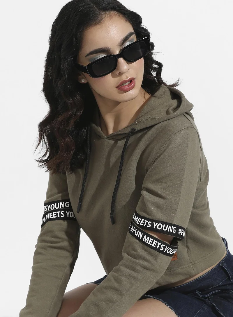 Campus Sutra Women's Olive Green Pullover Hoodie With Cut-Out Sleeves