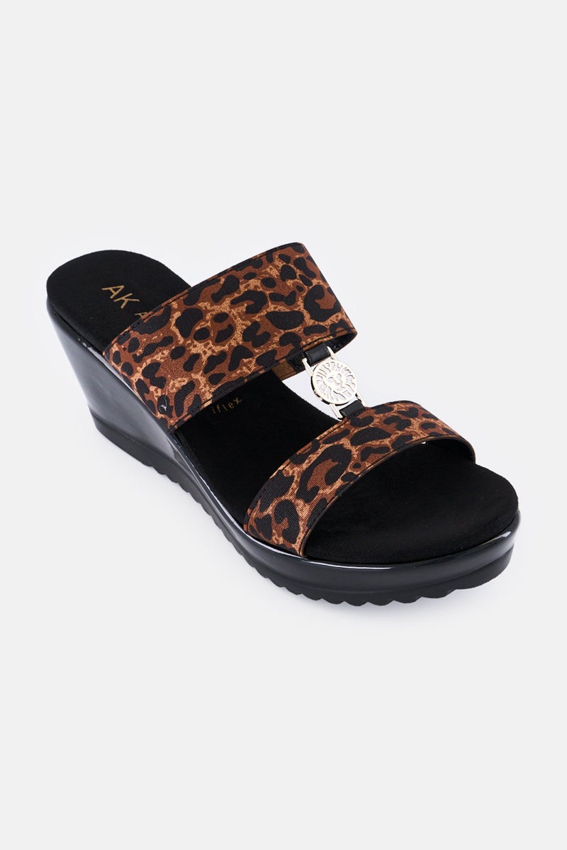 ANNE KLEIN صنادل نسائية سهلة الارتداء، متعددة الألوان - Image 1