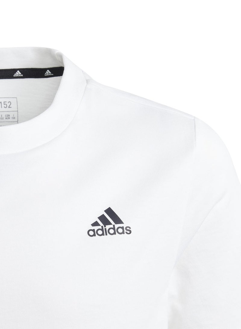 Adidas تي شيرت بشعار صغير - Image 4