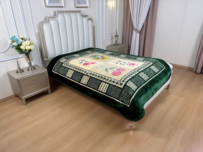 Double blanket, 4 kg, 200 x 240 cm. Luxurious warmth and a touch of softness to enhance your bedroom. - Image 1