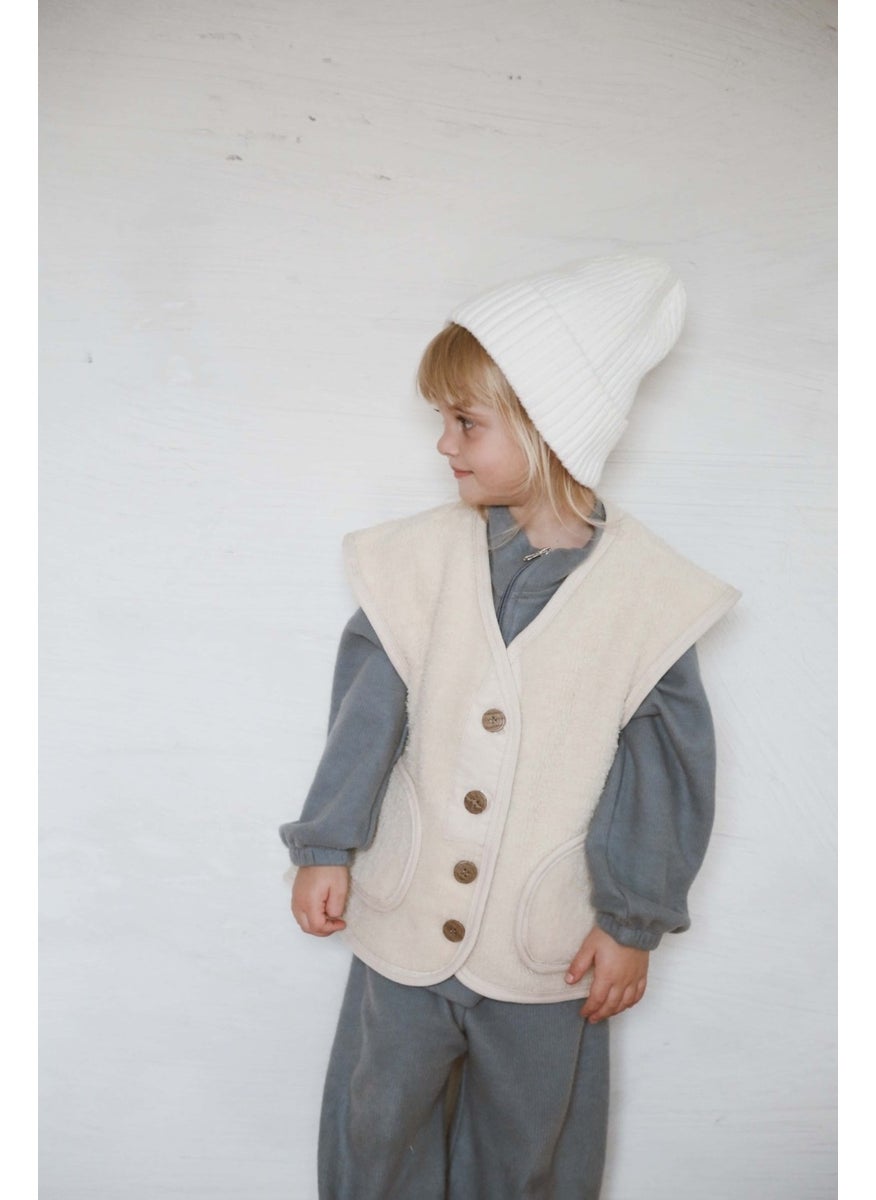 Beige Wellsoft Vest Child 1-6 Years - pzsku/Z8A5FB6E3106ACAA040C5Z/45/_/1730853083/a7bcbc0c-9dd5-4a36-b333-981fda18aa75