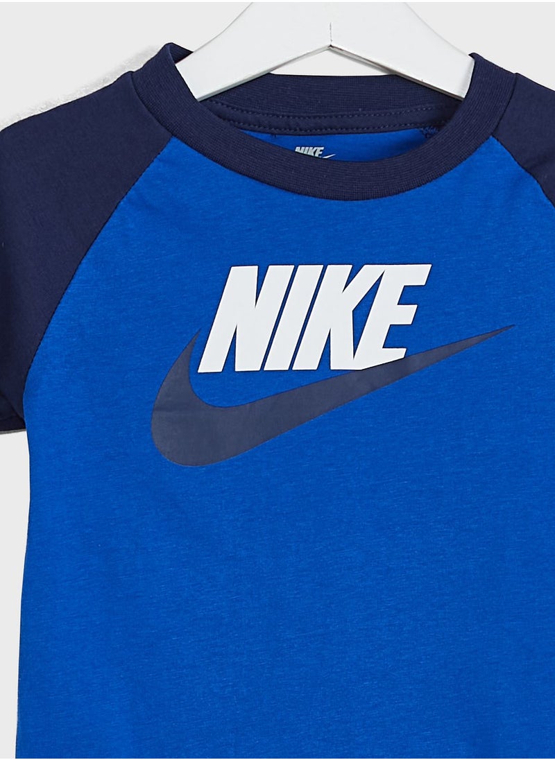 Nike - Infant Nsw Futura Raglan T-Shirt - Image 1