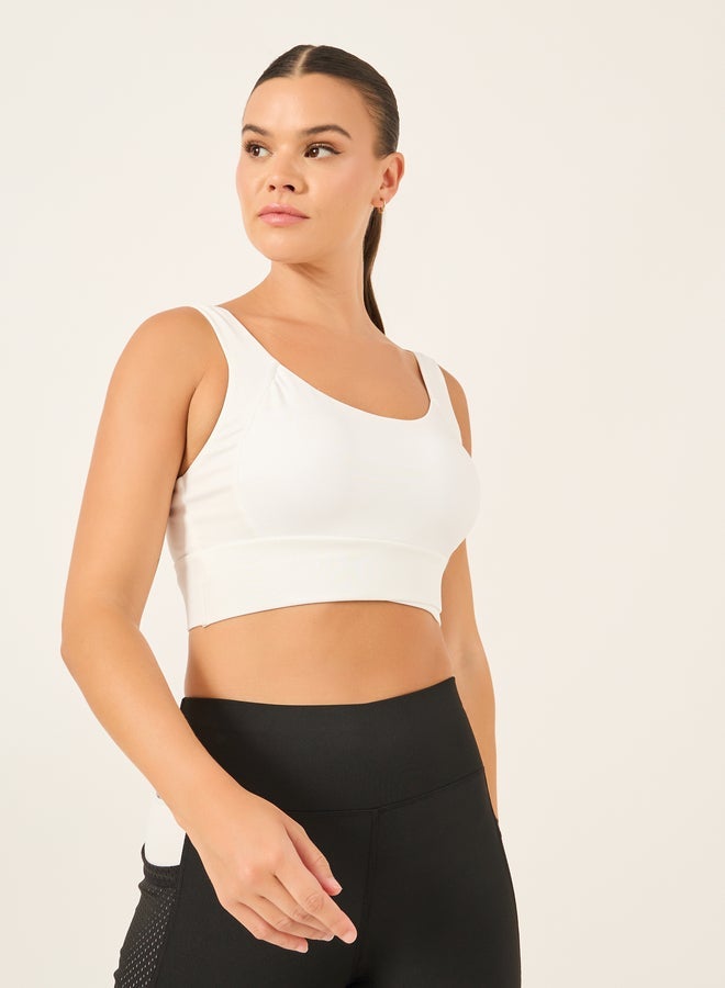 Styli Active Broad Underband Hook And Eye Detail Sports Bra - Image 1