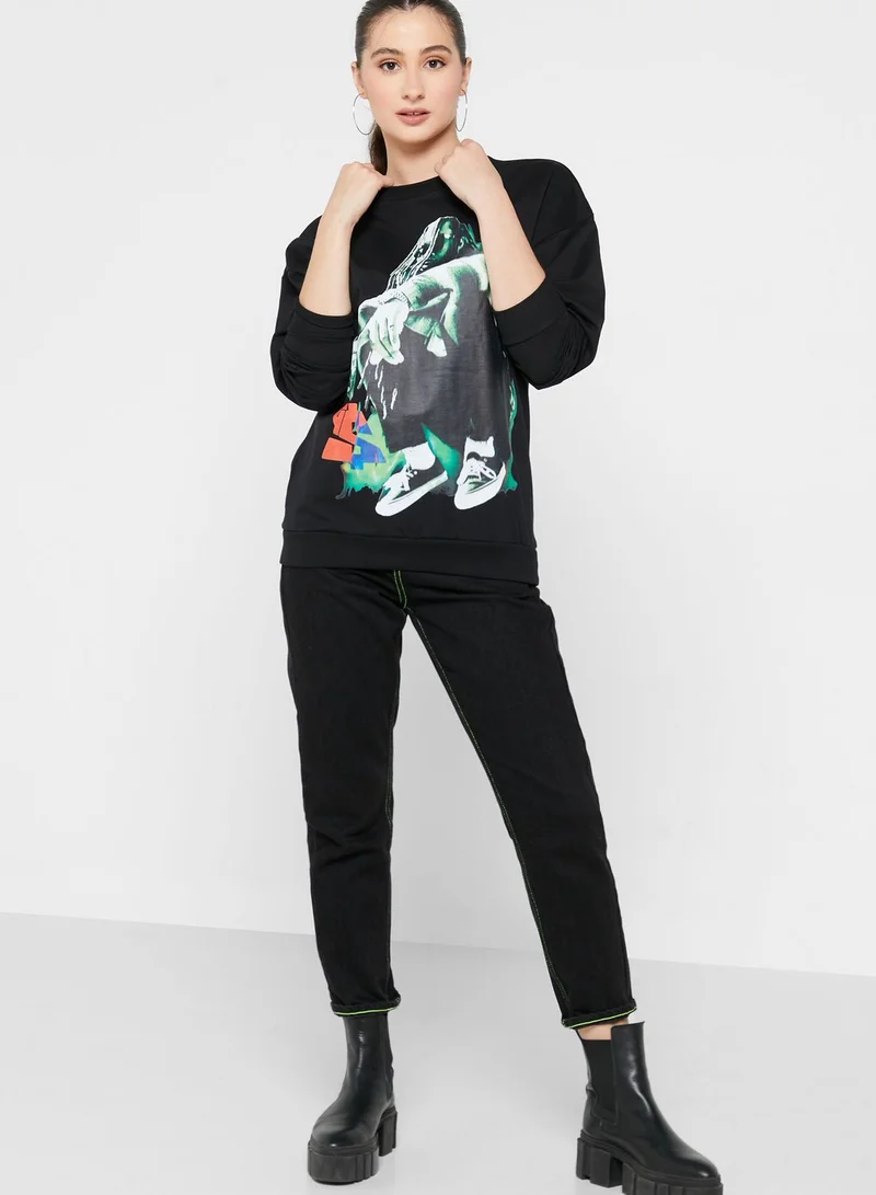 WMX Round Neck Graphic Sweatshirt